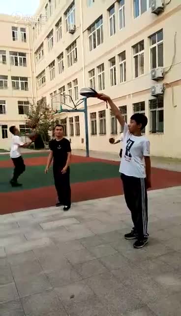 武术视频少林 8442909_152f0fd84a6d6760201e5c91633140a8_16r5eNmn.jpg